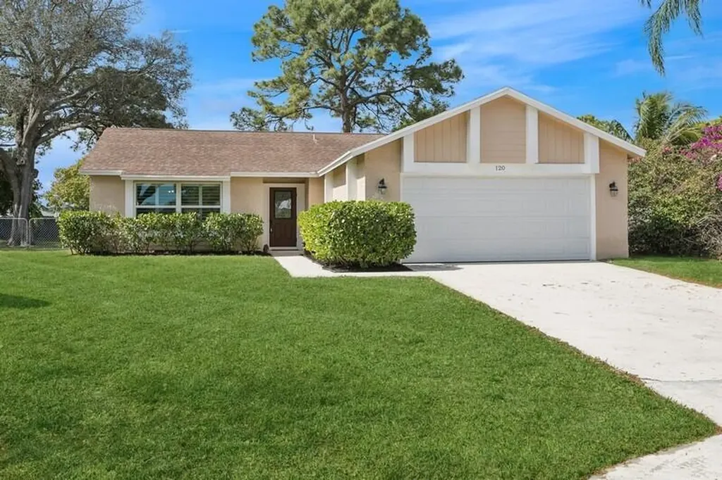 120 Greentree Circle Jupiter FL 33458