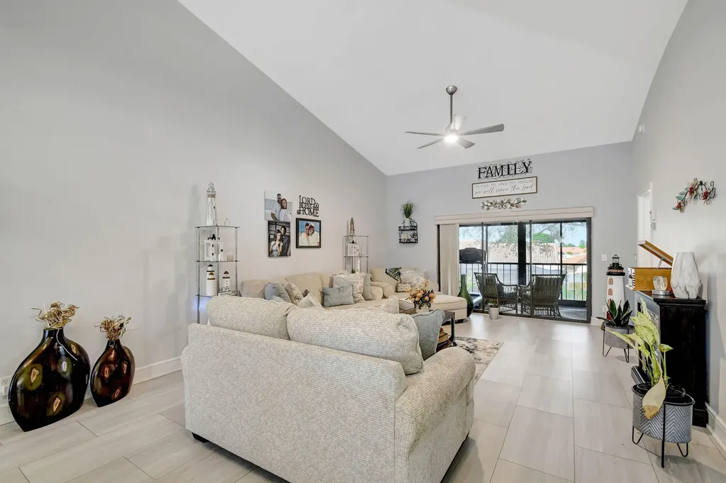 9735 Pavarotti Ter 204 Terrace Boynton Beach FL 33437