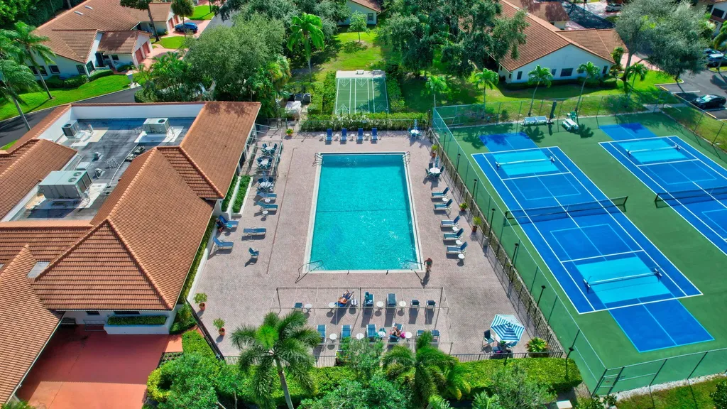 9735 Pavarotti Ter 204 Terrace Boynton Beach FL 33437