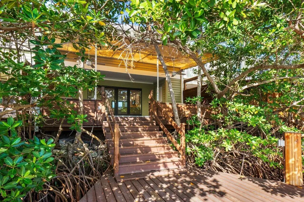720 Mariners Way Boynton Beach FL 33435