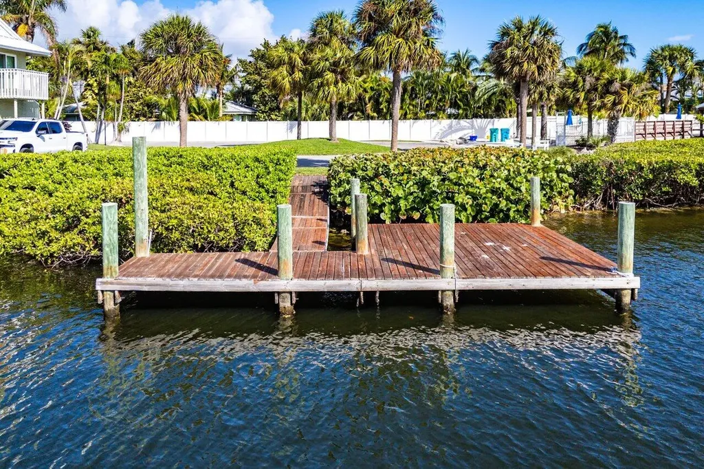 720 Mariners Way Boynton Beach FL 33435