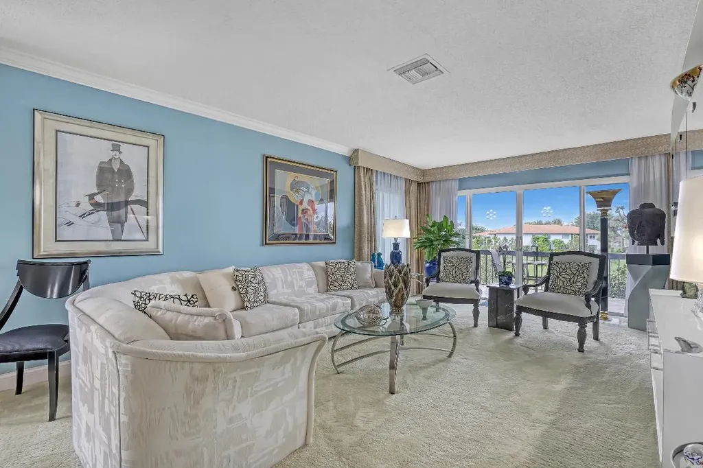 13833 Royal Palm B Court Delray Beach FL 33484