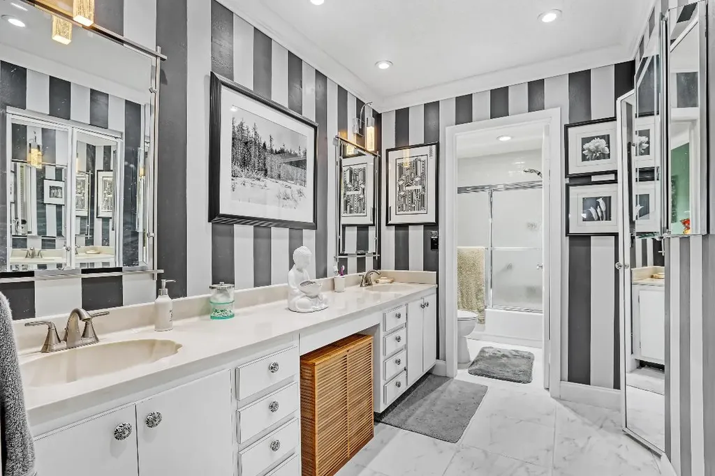 13833 Royal Palm B Court Delray Beach FL 33484