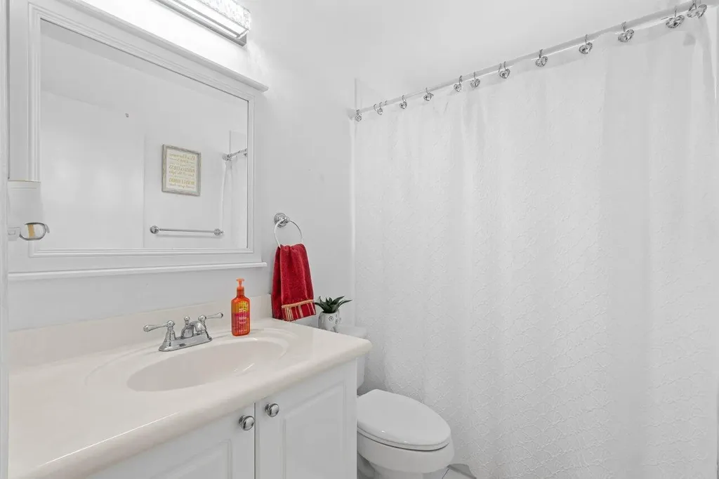 5169 Prairie Dunes Village Circle Lake Worth FL 33463