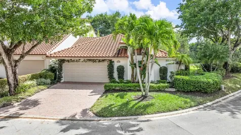 2450 Windsor Way Court Wellington FL 33414
