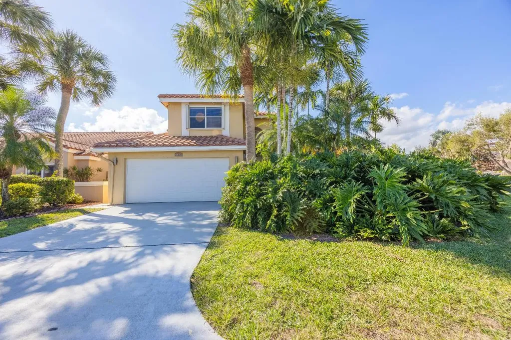7699 Grovewood Drive Lake Worth FL 33467