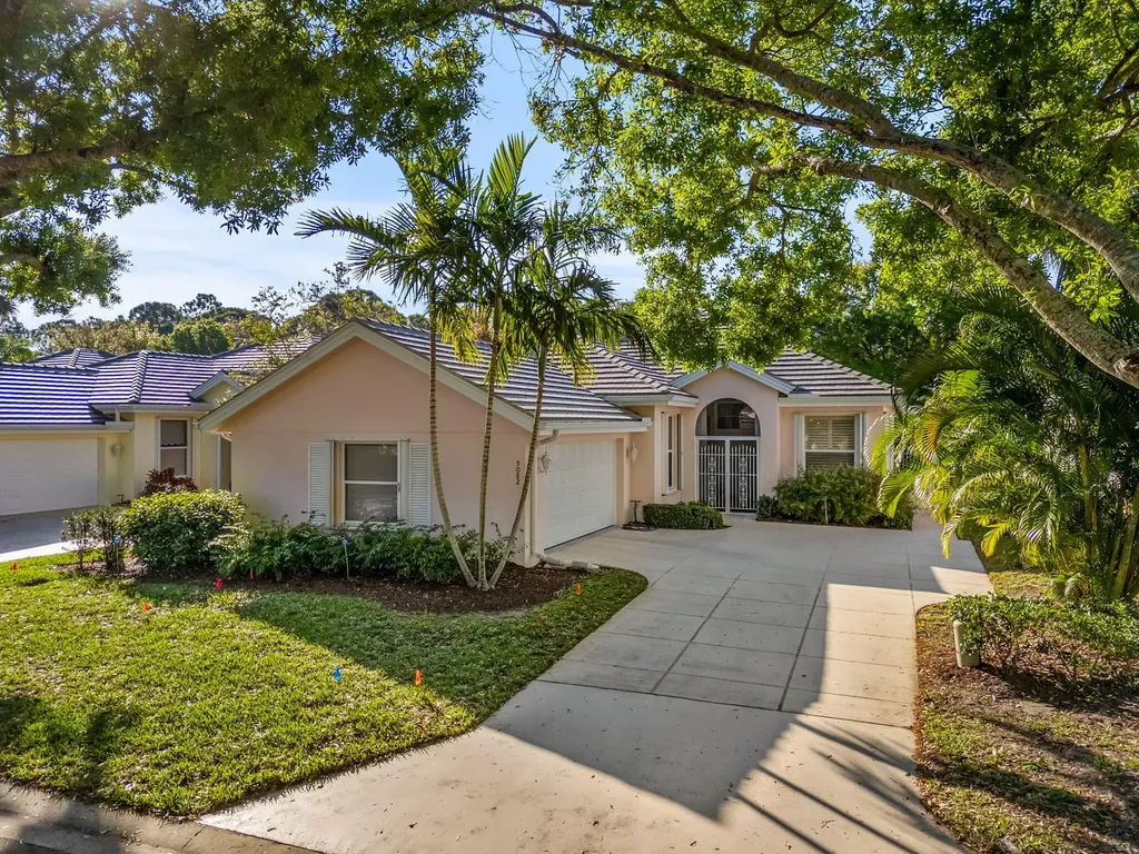 5082 SE Inkwood Way Hobe Sound FL 33455