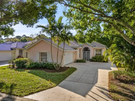 5082 SE Inkwood Way Hobe Sound FL 33455