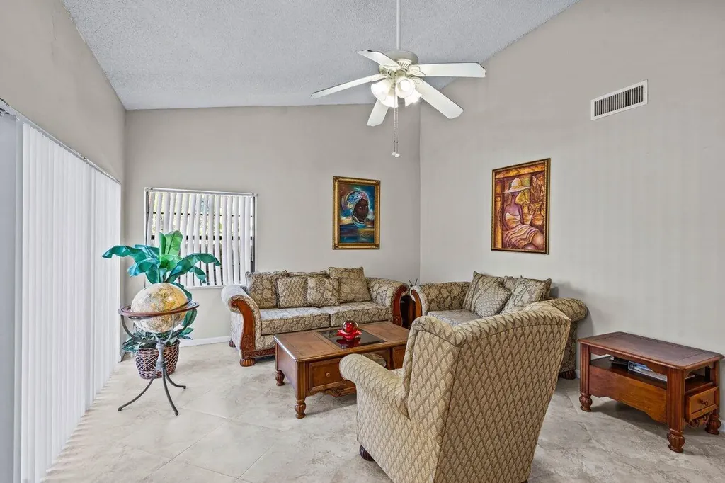 2195 NW 14th Street Delray Beach FL 33445