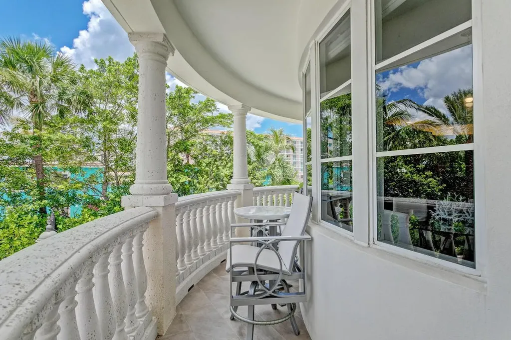 155 S Ocean Avenue Palm Beach Shores FL 33404