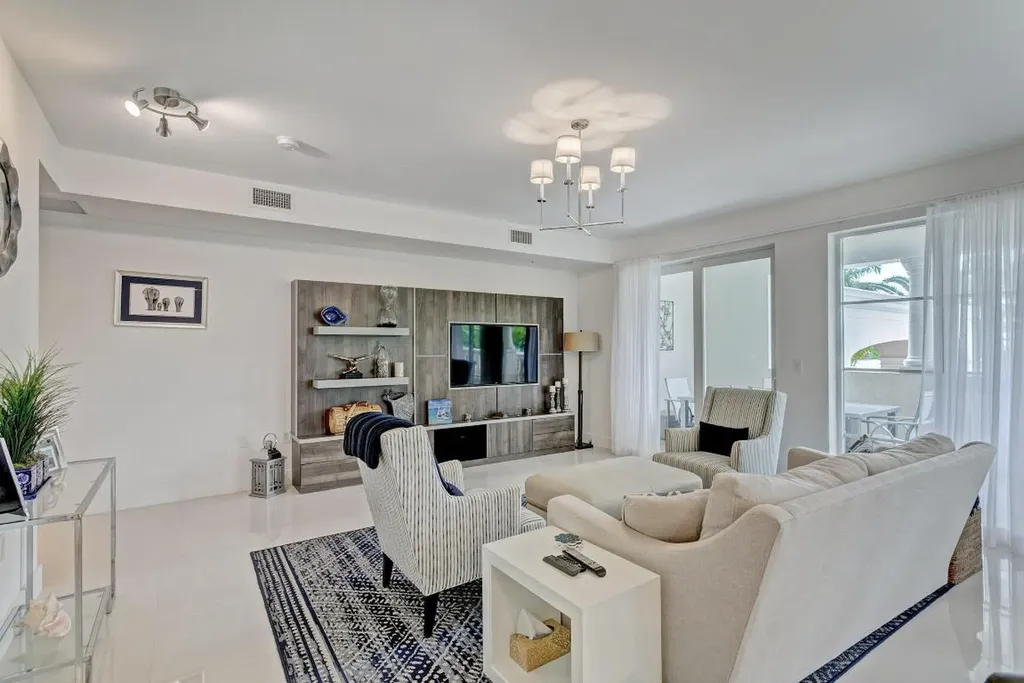 155 S Ocean Avenue Palm Beach Shores FL 33404