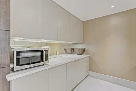 155 S Ocean Avenue Palm Beach Shores FL 33404