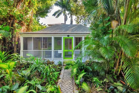 228 Phipps Palm Beach FL 33480