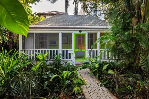 228 Phipps Palm Beach FL 33480