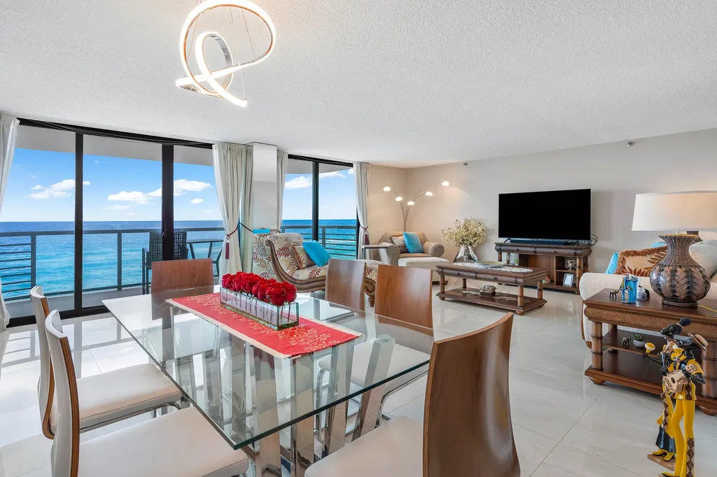 250 S Ocean Boulevard Boca Raton FL 33432
