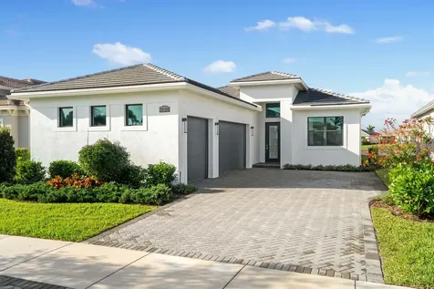12124 SW Fortezza Way Port St Lucie FL 34987