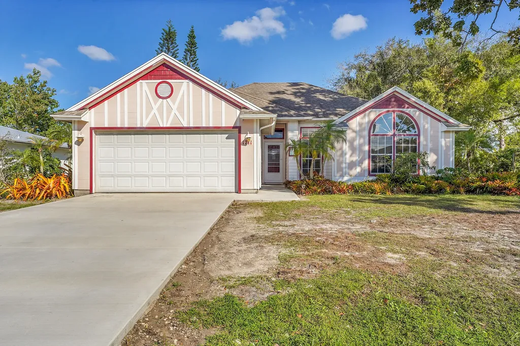 1711 SE Lorraine Street Port St Lucie FL 34952