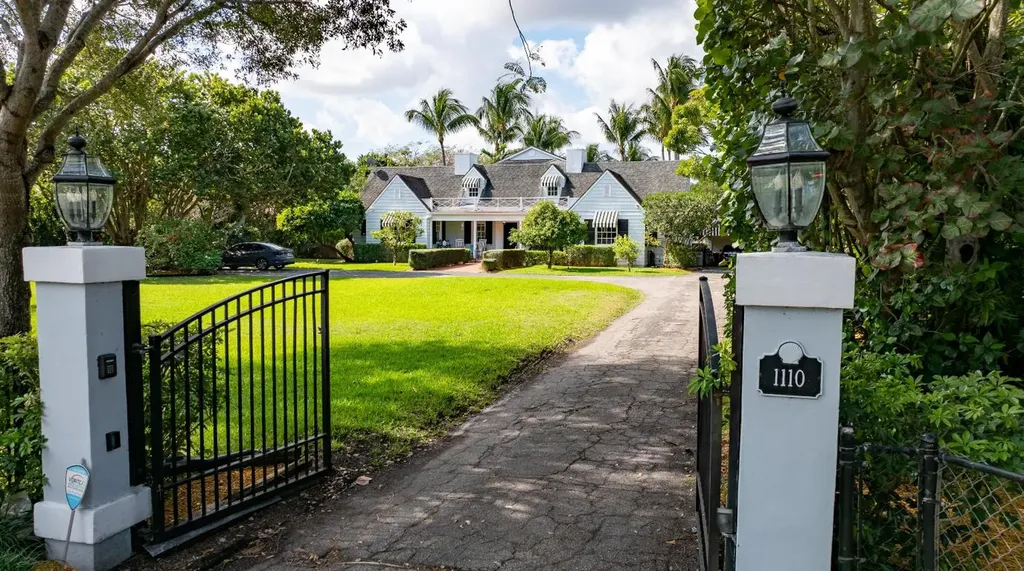 1110 N Swinton Avenue Delray Beach FL 33444