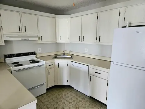 5991 Whispering Pine Way Greenacres FL 33463