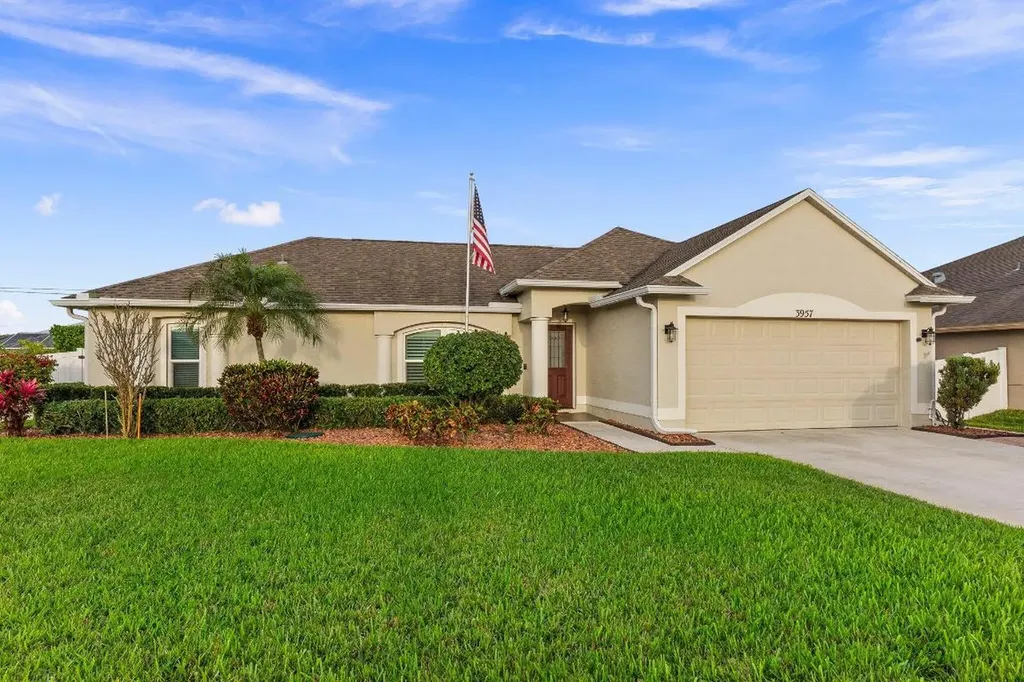 3957 SW Kakopo Street Port St Lucie FL 34953