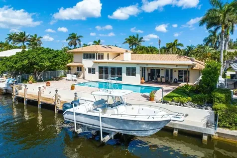 946 Eve Street Delray Beach FL 33483