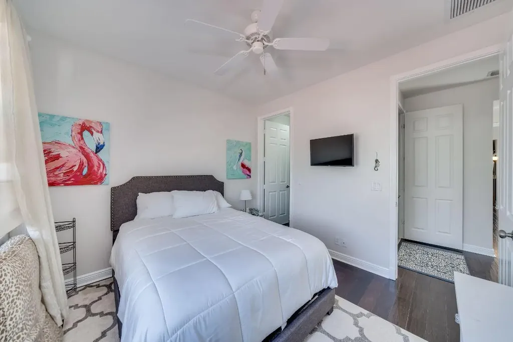 8335 NW 7th Terrace Boca Raton FL 33487