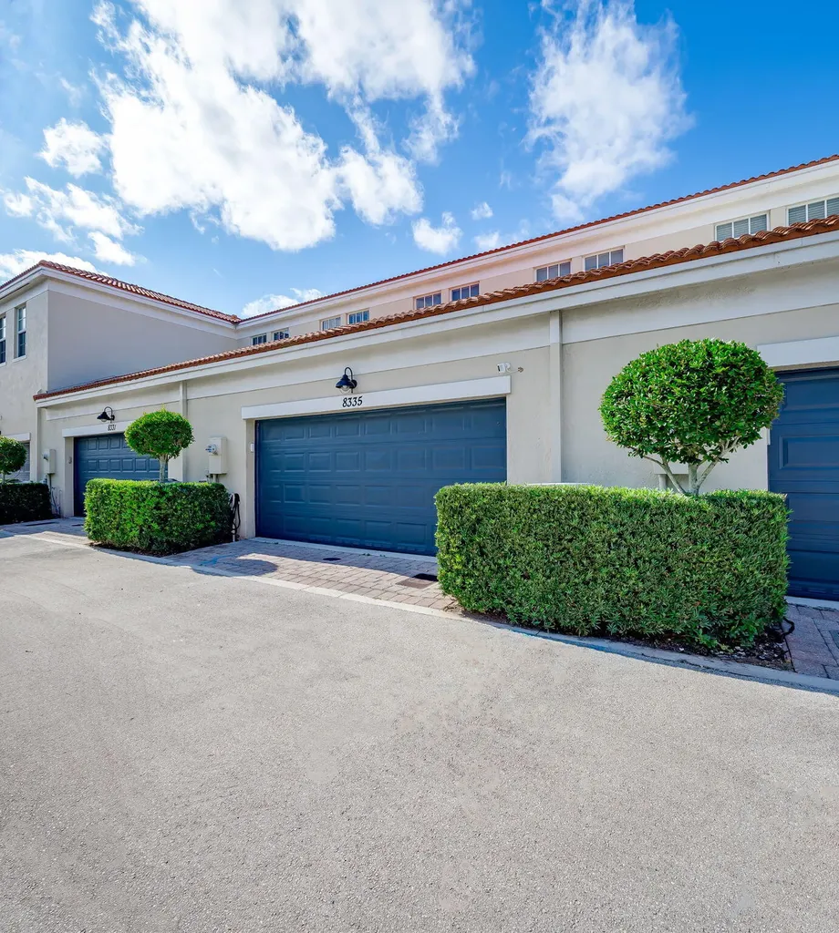 8335 NW 7th Terrace Boca Raton FL 33487
