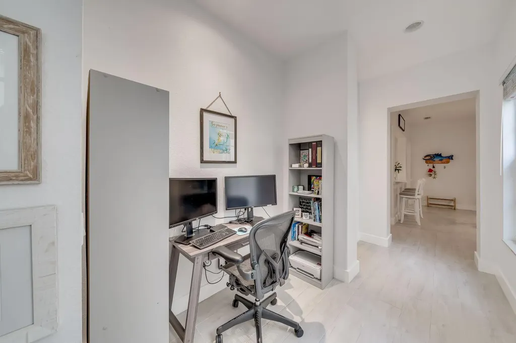 8335 NW 7th Terrace Boca Raton FL 33487