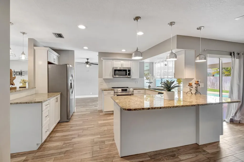 625 Sunshine Drive Delray Beach FL 33444