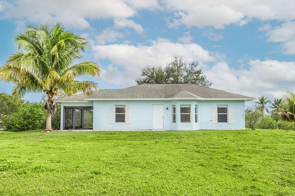 17504 36th Court N Loxahatchee FL 33470
