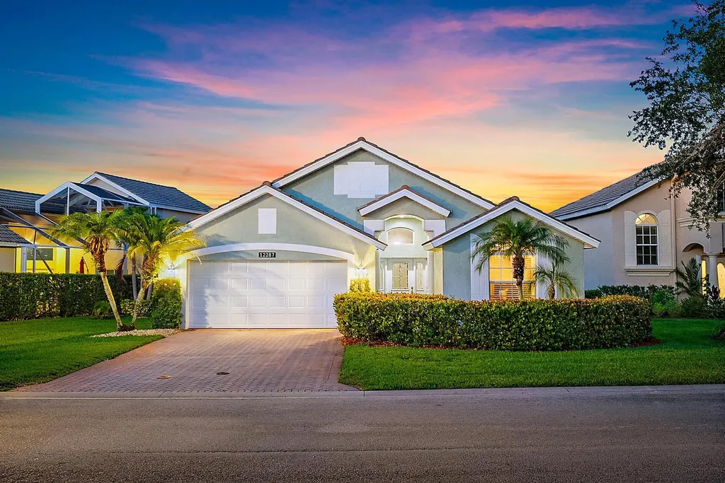12287 SE Plandome Drive Hobe Sound FL 33455