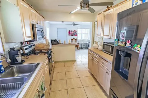 513 El Vedado West Palm Beach FL 33405