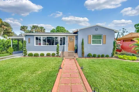 806 S 12th Street Fort Pierce FL 34950