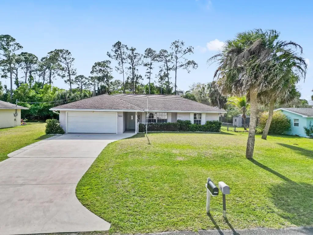 5811 Killarney Avenue Fort Pierce FL 34951