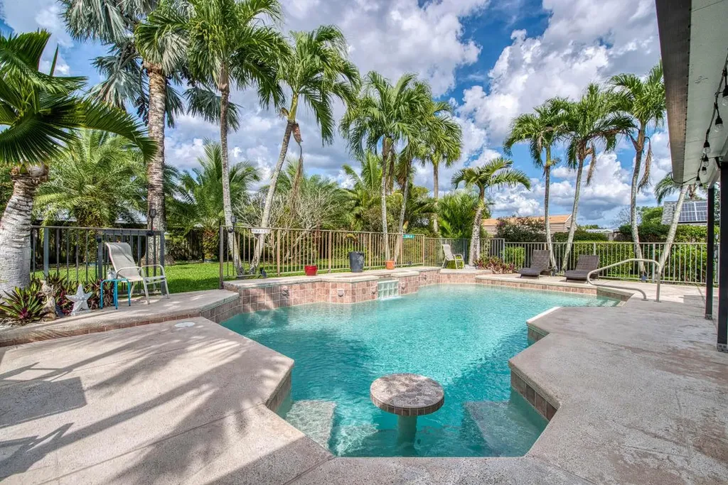 146 Miramar Avenue Royal Palm Beach FL 33411