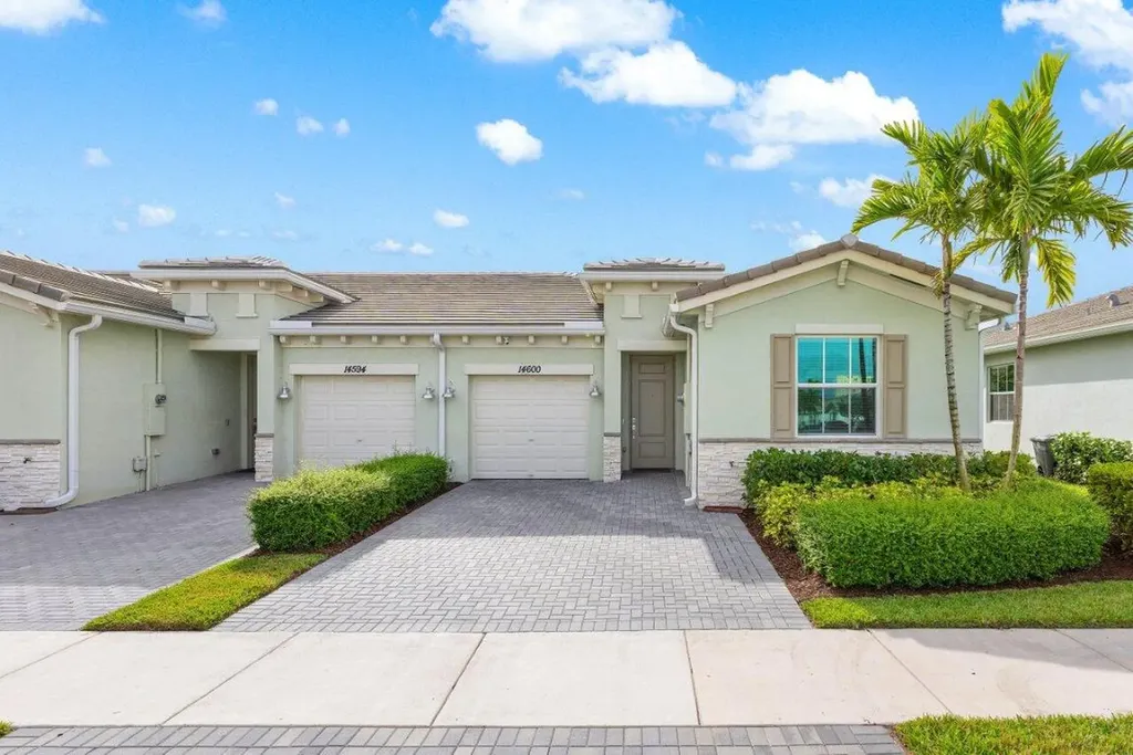 14600 Three Ponds Trail Delray Beach FL 33446