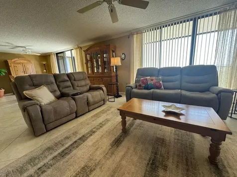 5047 N Highway A1a Hutchinson Island FL 34949