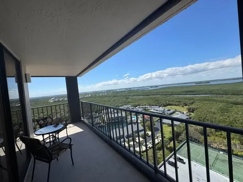 5047 N Highway A1a Hutchinson Island FL 34949
