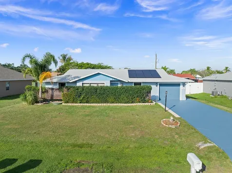 132 NW Byron Street Port St Lucie FL 34983
