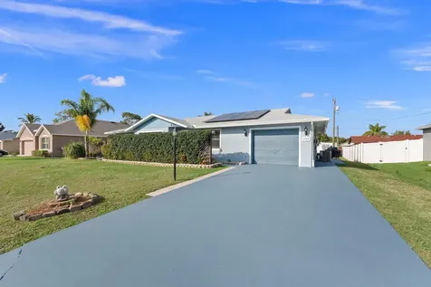 132 NW Byron Street Port St Lucie FL 34983