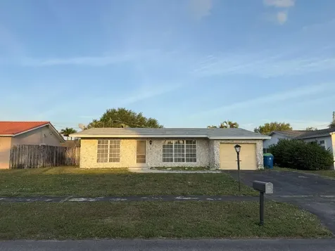 3830 NW 113th Terrace Sunrise FL 33323