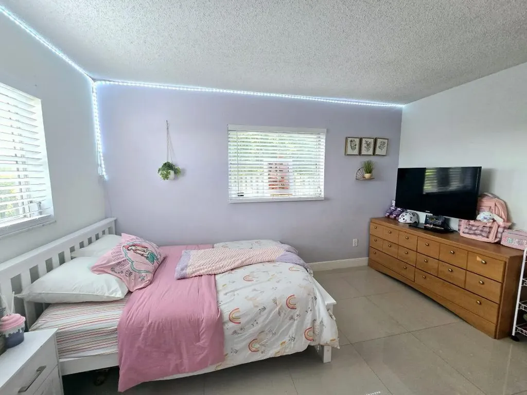 5110 Michigan Avenue West Palm Beach FL 33415