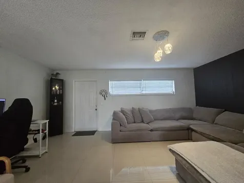 5110 Michigan Avenue West Palm Beach FL 33415
