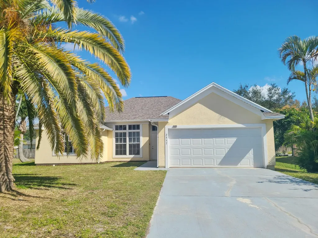 2357 SW Barber Lane Port St Lucie FL 34984