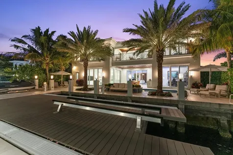 7212 NE 8th Drive Boca Raton FL 33487