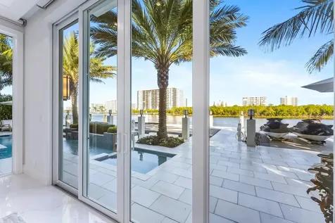 7212 NE 8th Drive Boca Raton FL 33487