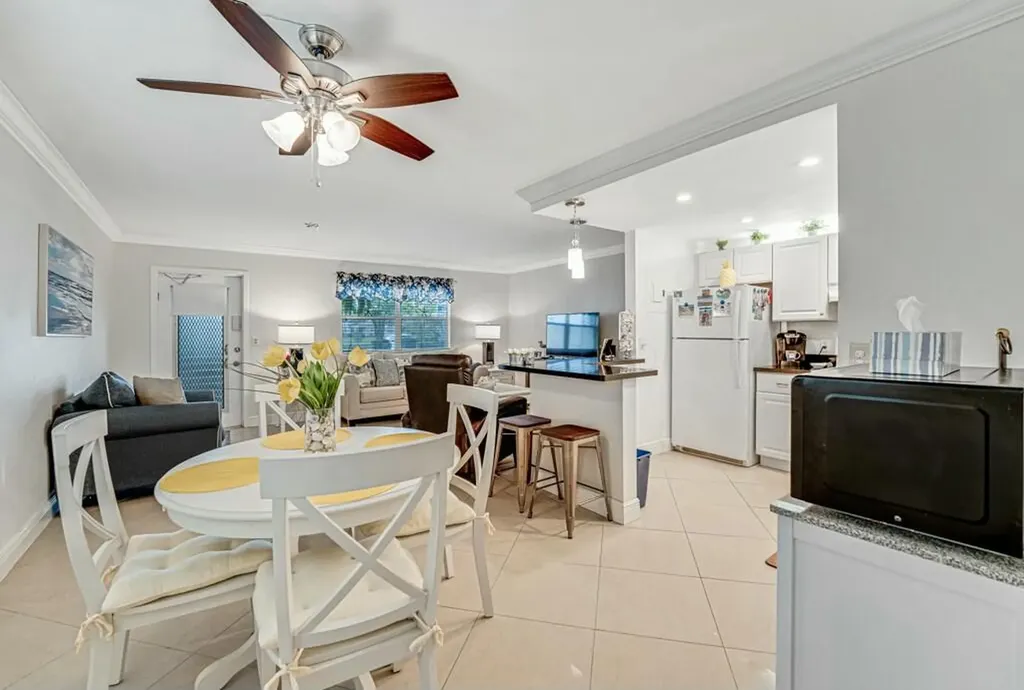 350 Tuscany G Delray Beach FL 33446