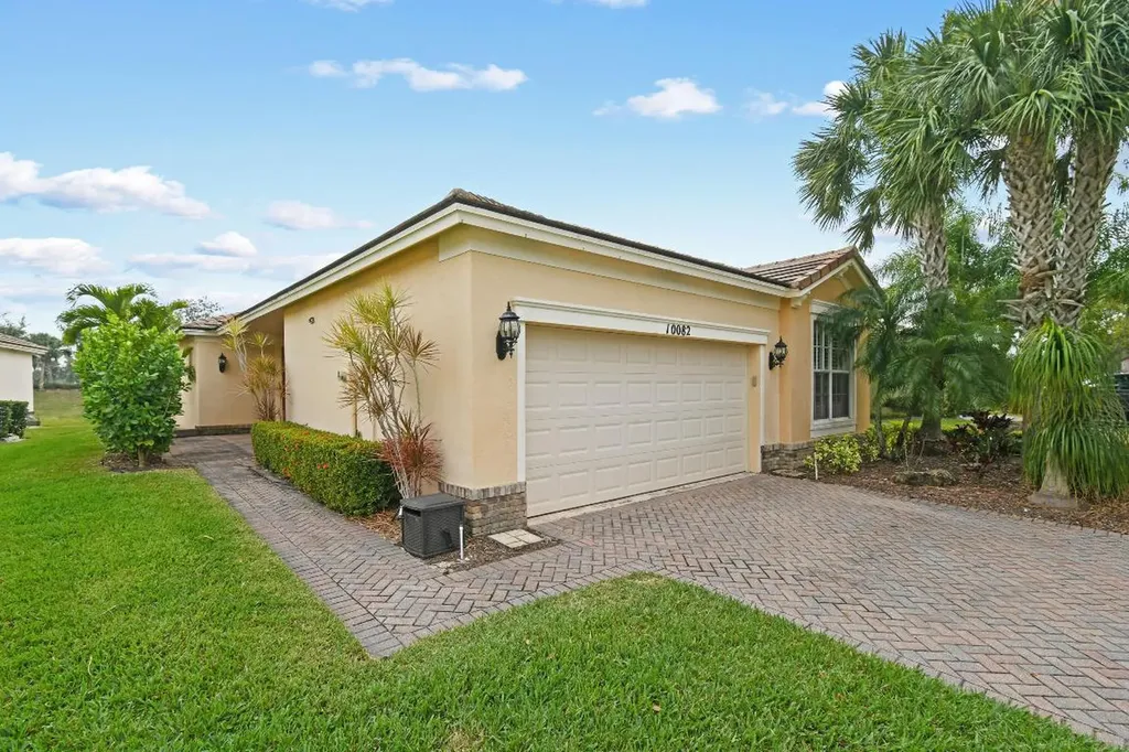 10082 SW Chadwick Drive Port St Lucie FL 34987