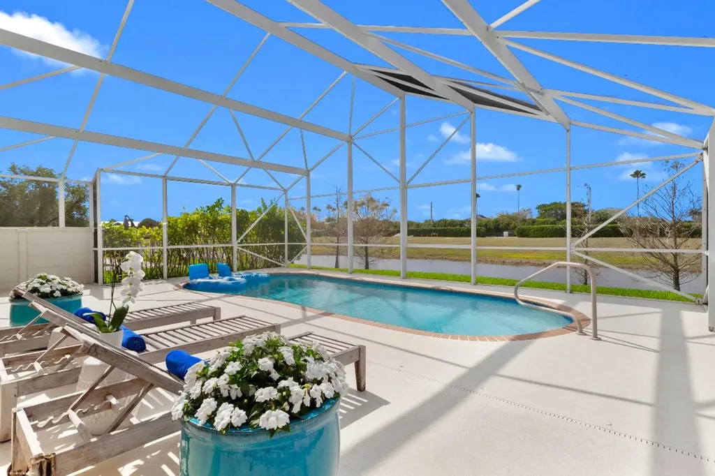 2423 Country Golf Drive Wellington FL 33414