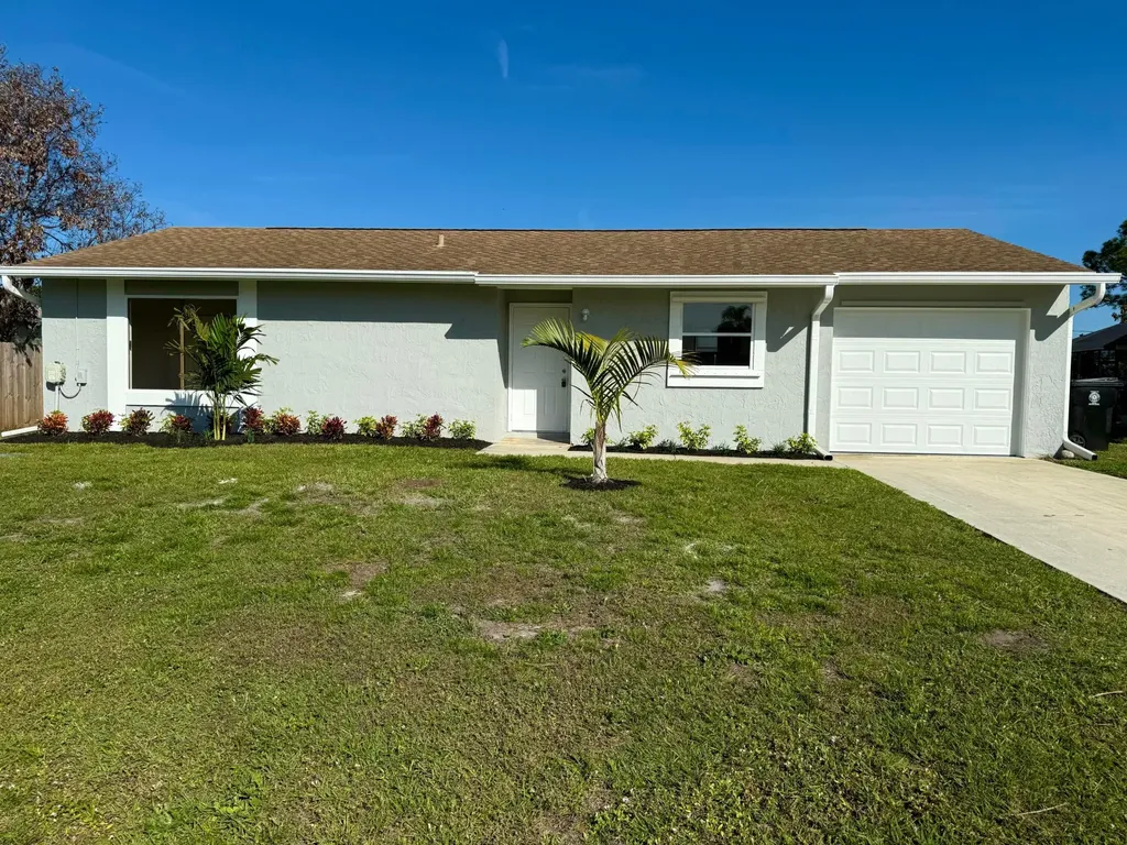 525 SE Sweet Avenue Port St Lucie FL 34983